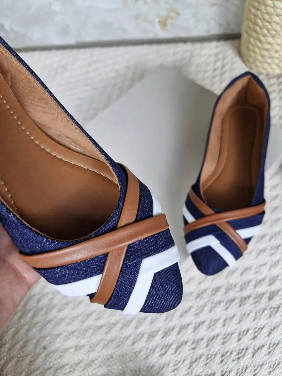 Sapatilha Sapato bico fino Tiras Elegantes