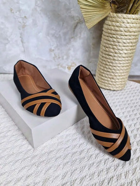 Sapatilha Sapato bico fino Tiras Elegantes